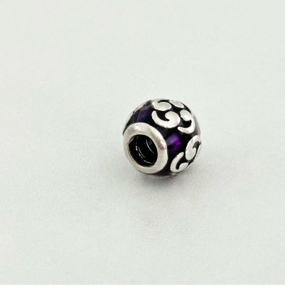Pandora Purple Zen Enamel Rare Retired Round Ball Bead Charm - Picture 4 of 4